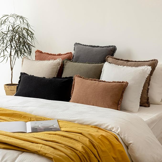 Foindtower Set of 2 Decorative Linen Fringe Throw Pillow Covers Cozy Boho Farmhouse Cushion Cover with Tassels Soft Accent Pillowcase for Couch Sofa Bed Living Room Home Decor, 26×26 Inch, Light Brown