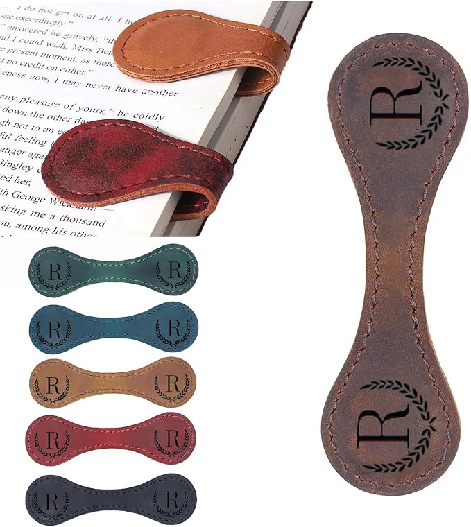 Personalized Magnetic Leather Bookmark, 26 Letters Custom Leather Bookmarks, Handmade, Leather Magnetic Bookmark for Book Lovers Readers Women Kid(Brown，R）