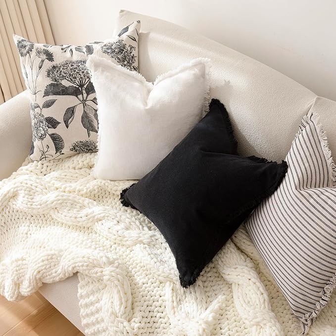 Foindtower Set of 2 Decorative Linen Fringe Throw Pillow Covers Cozy Boho Farmhouse Cushion Cover with Tassels Soft Accent Pillowcase for Couch Chair Sofa Bed Living Room Home Decor,18×18 Inch,Black
