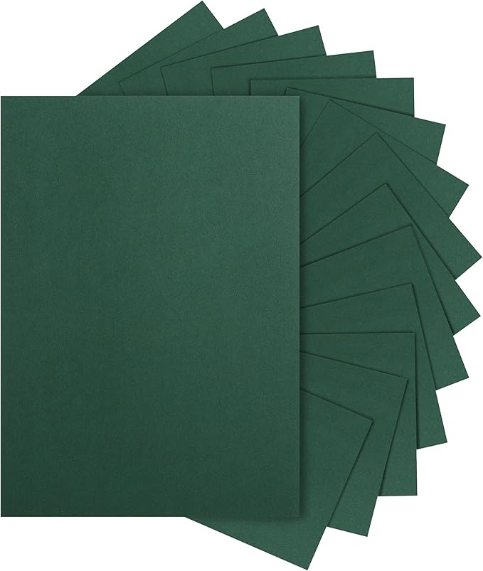 Silunkia 100 Sheets Dark Green Cardstock 8.5 x 11 Crafting Paper, 200gsm/75lb Heavyweight Paper Christmas Green Card Stock for DIY Cards Making, Greeting Cards, Invitations, Party Decorations, Menus